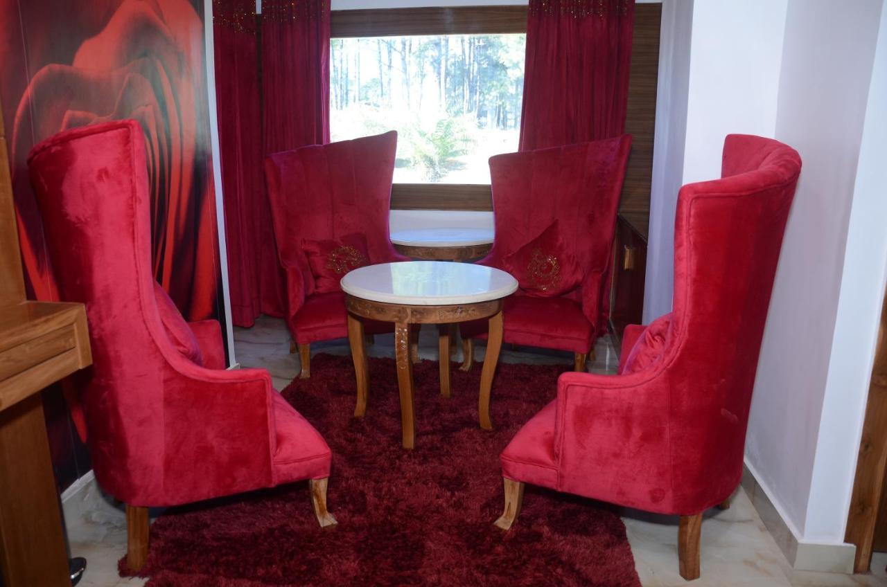 Hotel Saheb'S Castle Mcleodganj McLeod Ganj Exterior photo
